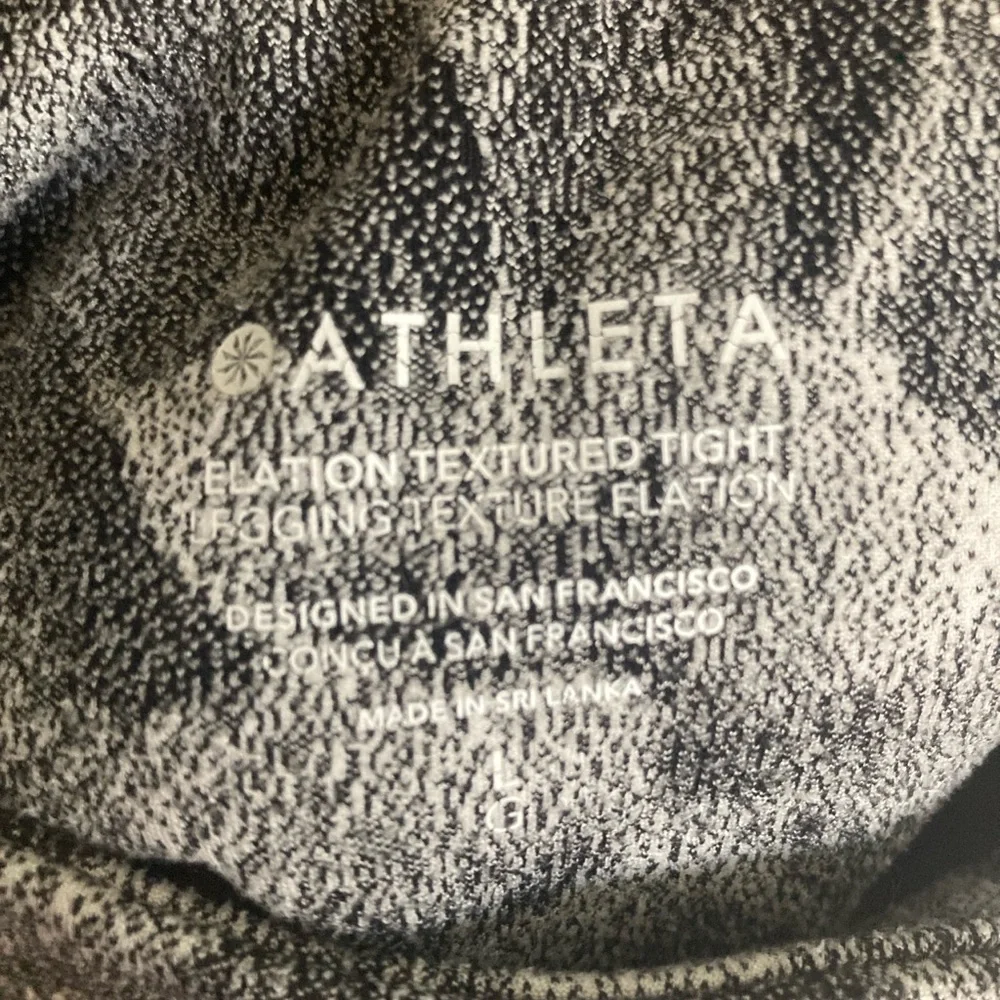 Athleta Elation Textured Tight Charcoal Floral Leggings Size L - Picture 4 of 12